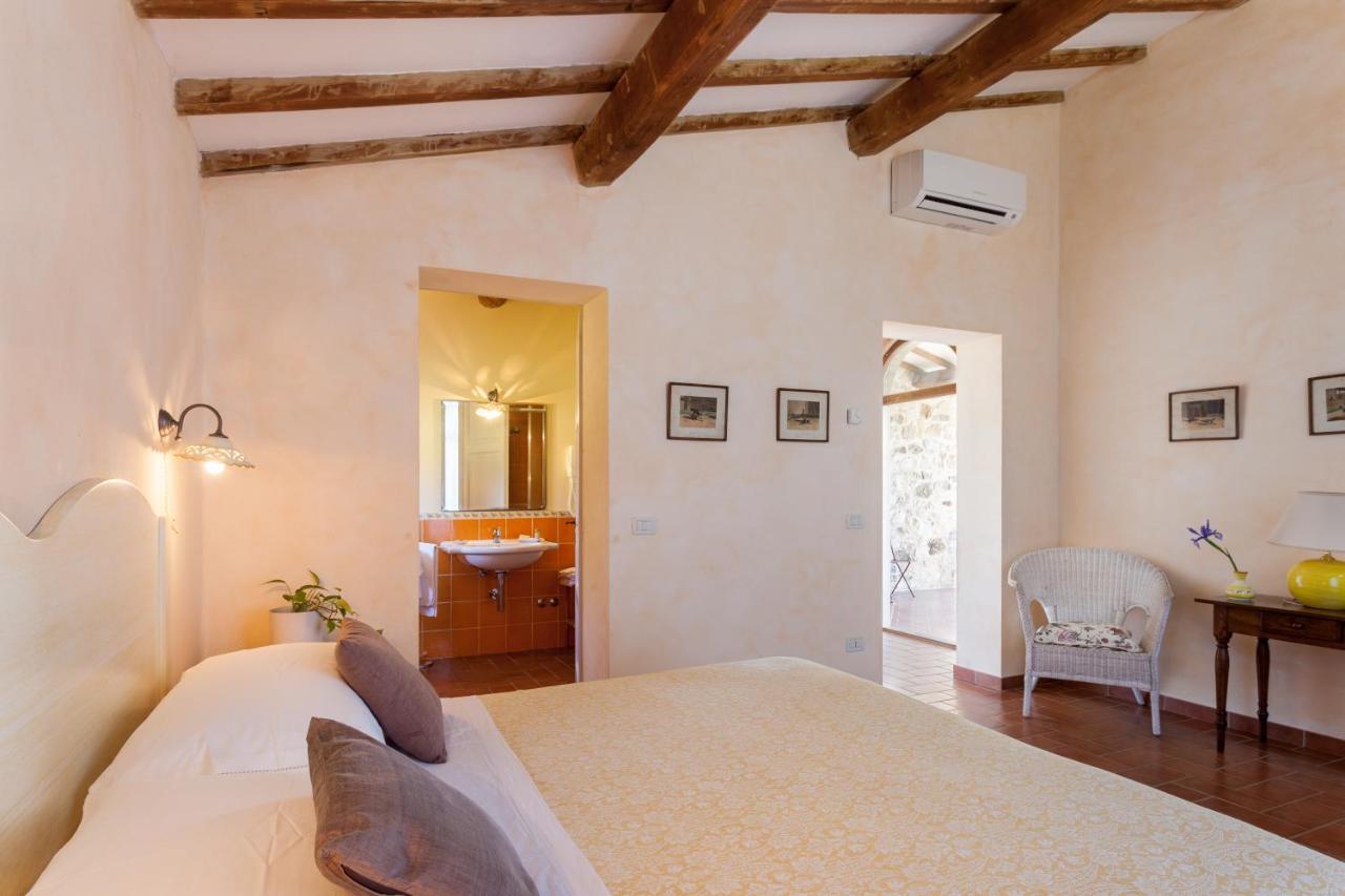 Agriturismo Bio Aia Della Colonna Saturnia Εξωτερικό φωτογραφία